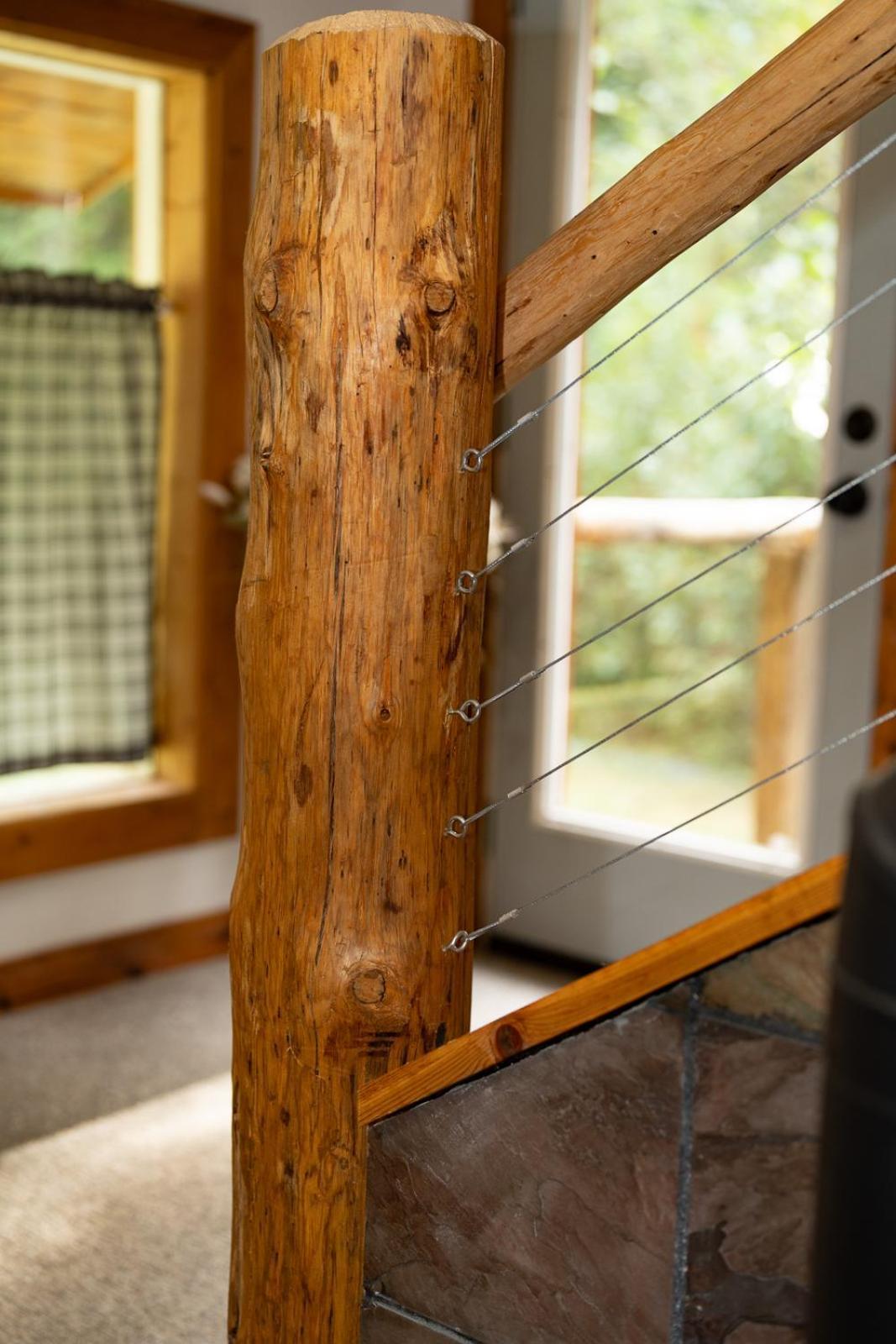 Cedar Cabin Near Silverwood Spirit Lake Exterior photo